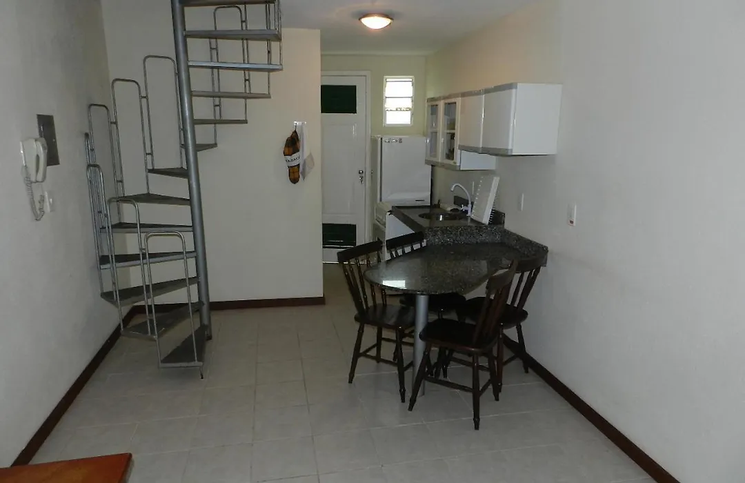 Residencial Pontal do Jurerê-1